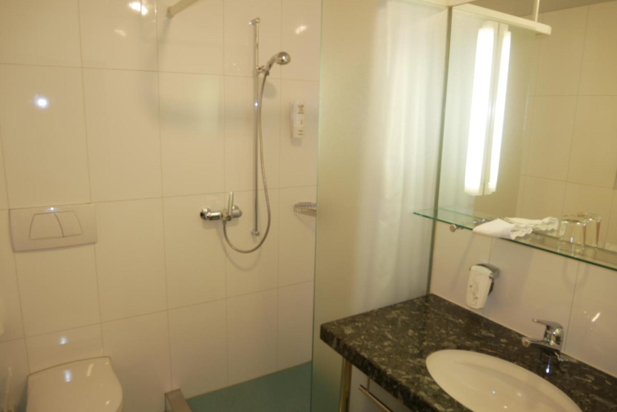 Hotel Schwanen Wil Extérieur photo